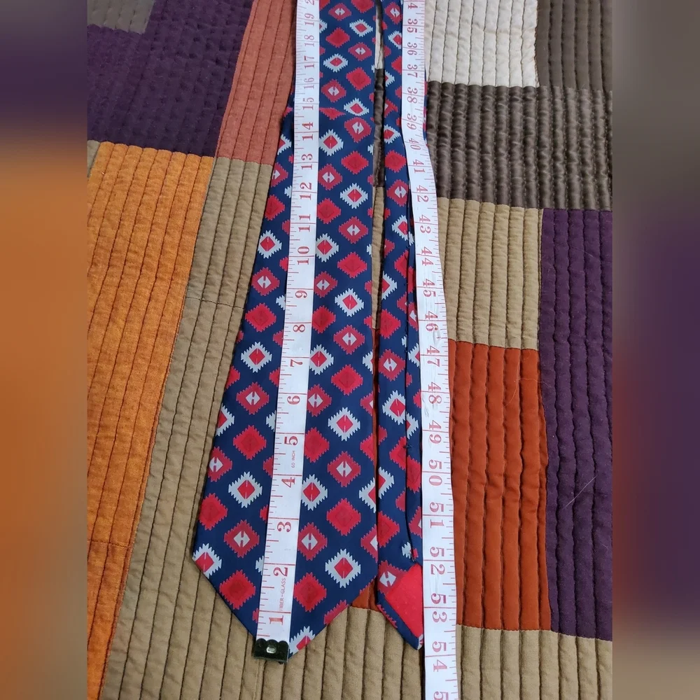 Ives Saint Laurent Vintage Silk Geometric Patterned Red Navy Tie